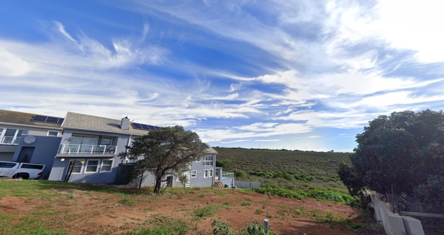  Bedroom Property for Sale in Wavecrest Eastern Cape